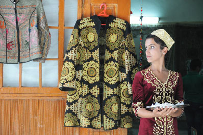 Традиционная одежда в Узбекистане